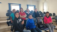 Alunos de escola do bairro da Figueira acompanham sessão na Câmara de Ibiúna