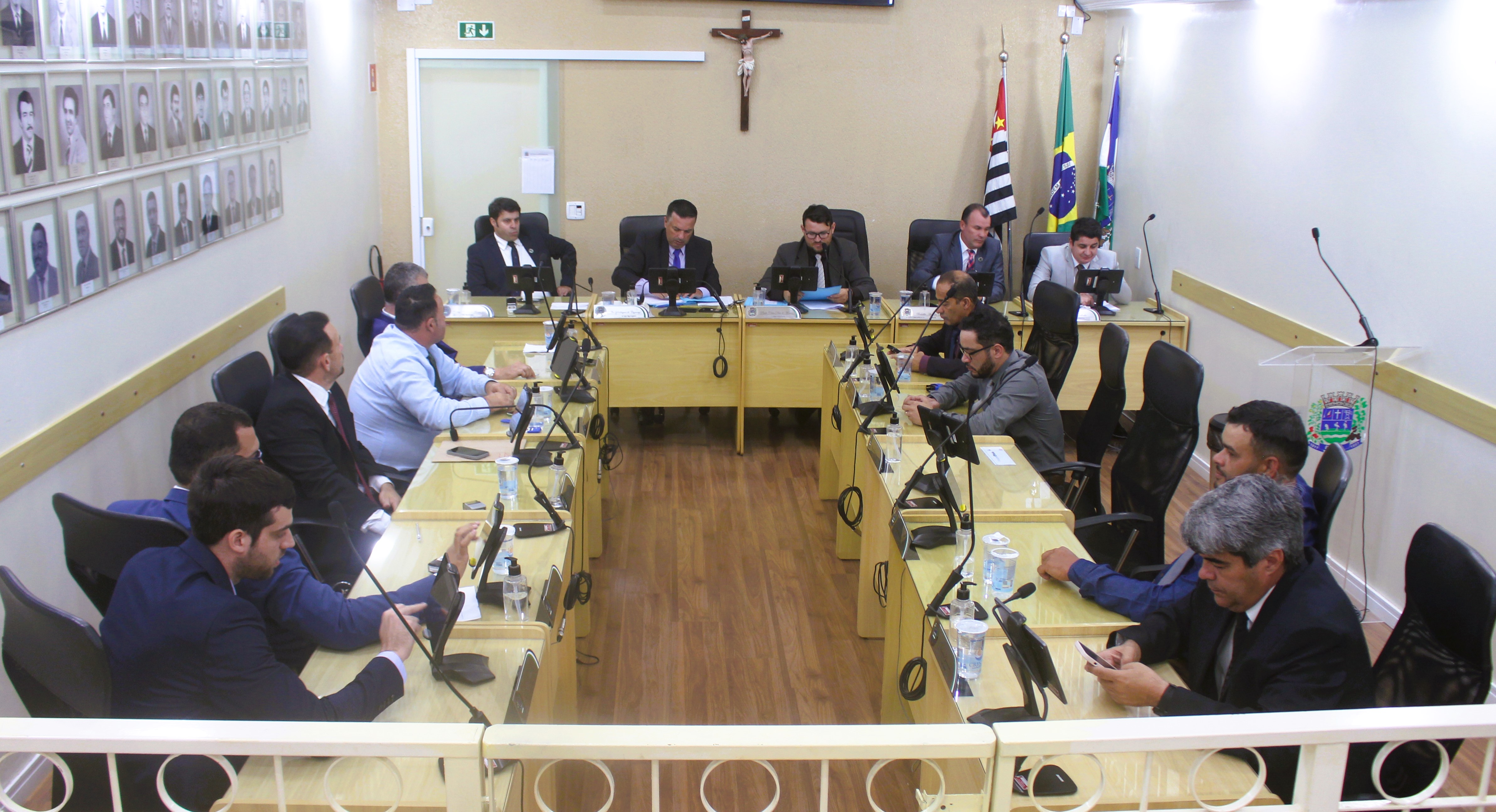 Aprovados projeto que concede gratuidade no transporte a estudantes de Ibiúna que vão prestar o Enem