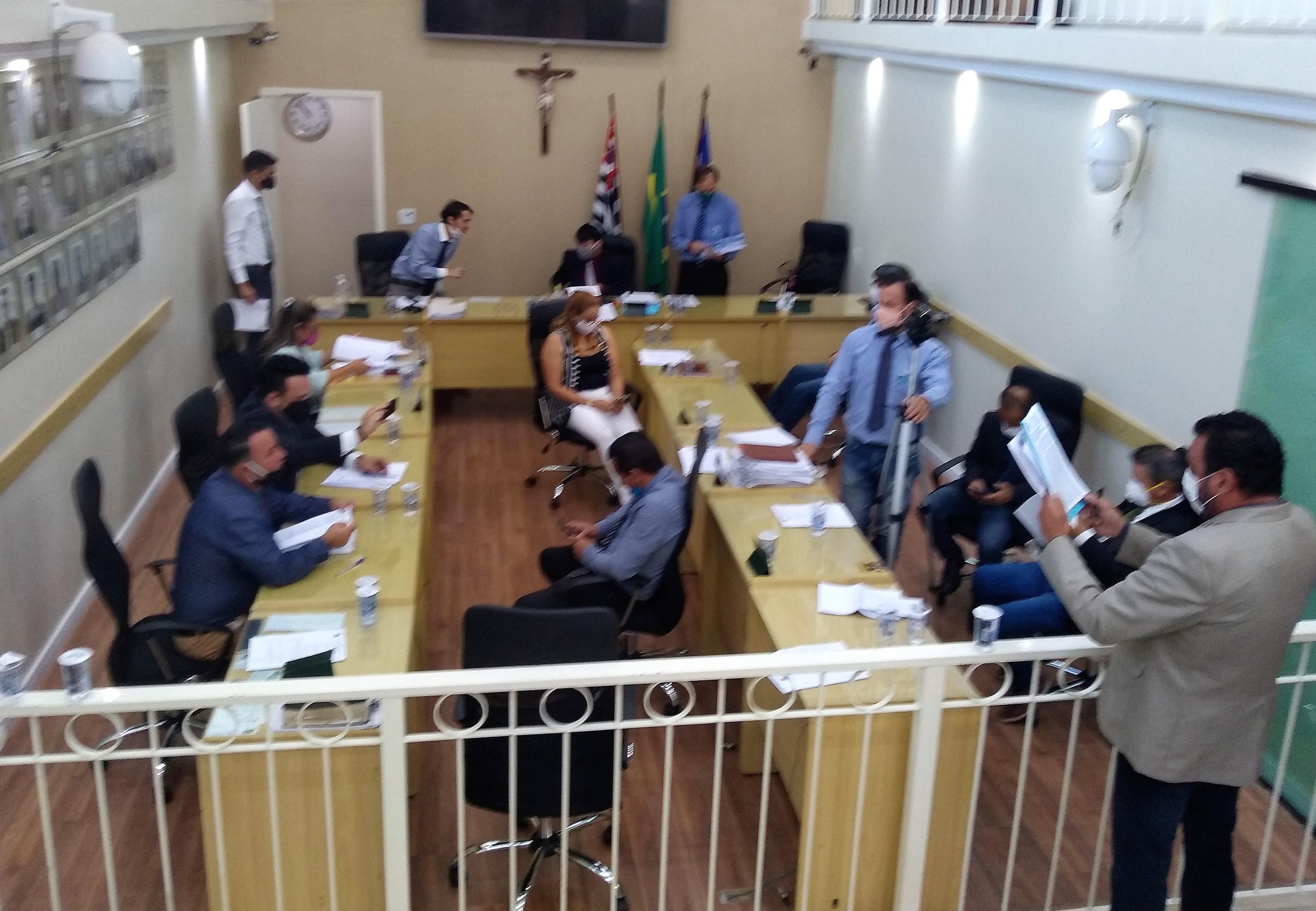 Câmara de Ibiúna aprova e normatiza realização de sessões remotas enquanto durar a emergência de saúde e cria Comissão Especial para acompanhar gastos no combate do Coronavírus no Município