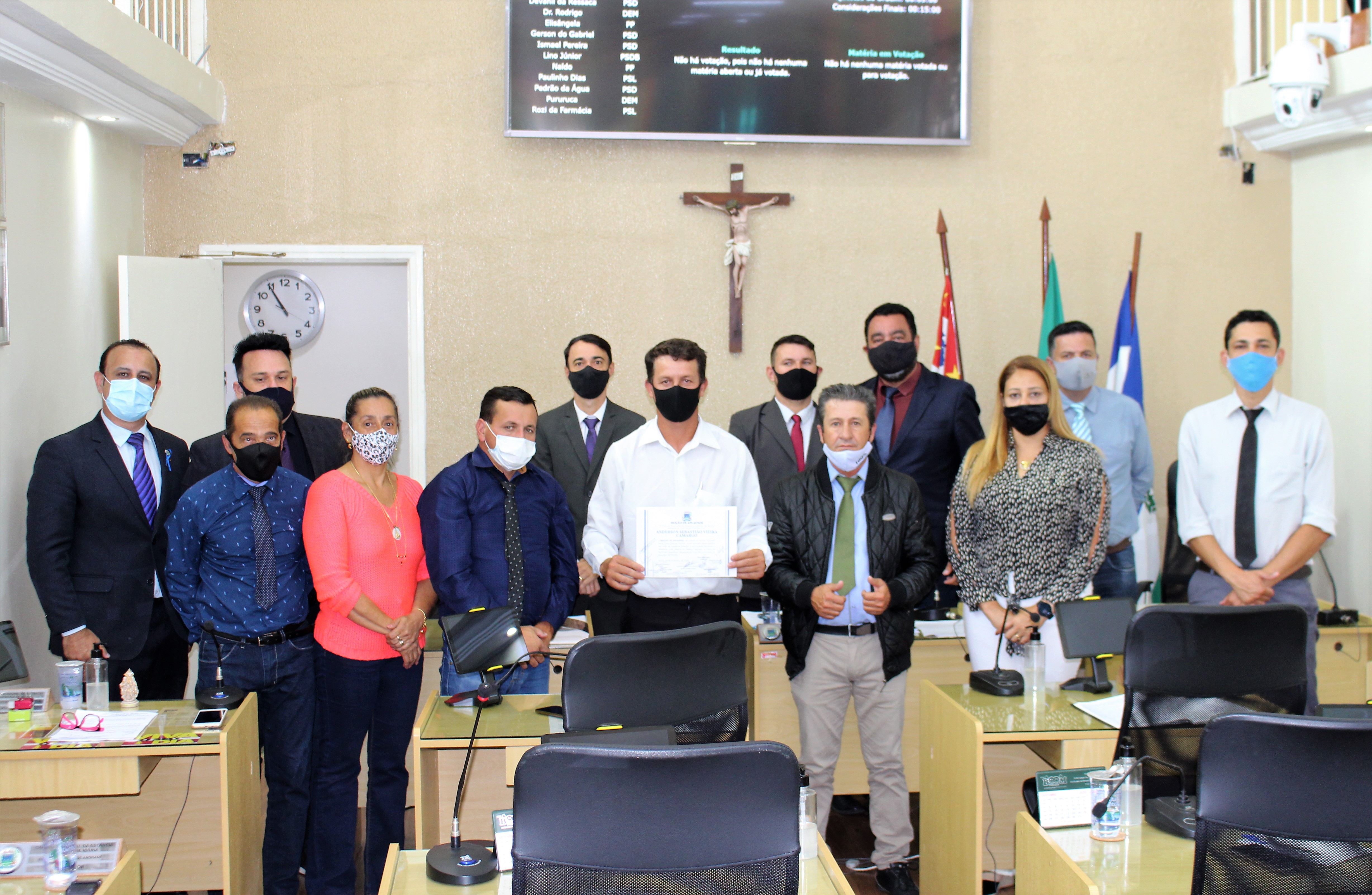 Caminhoneiro que resgatou ibiunense desaparecido ganha Moção de Aplauso e Congratulações 