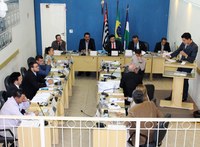 Emendas ao Orçamento-2019 são debatidas e passam por primeira votação