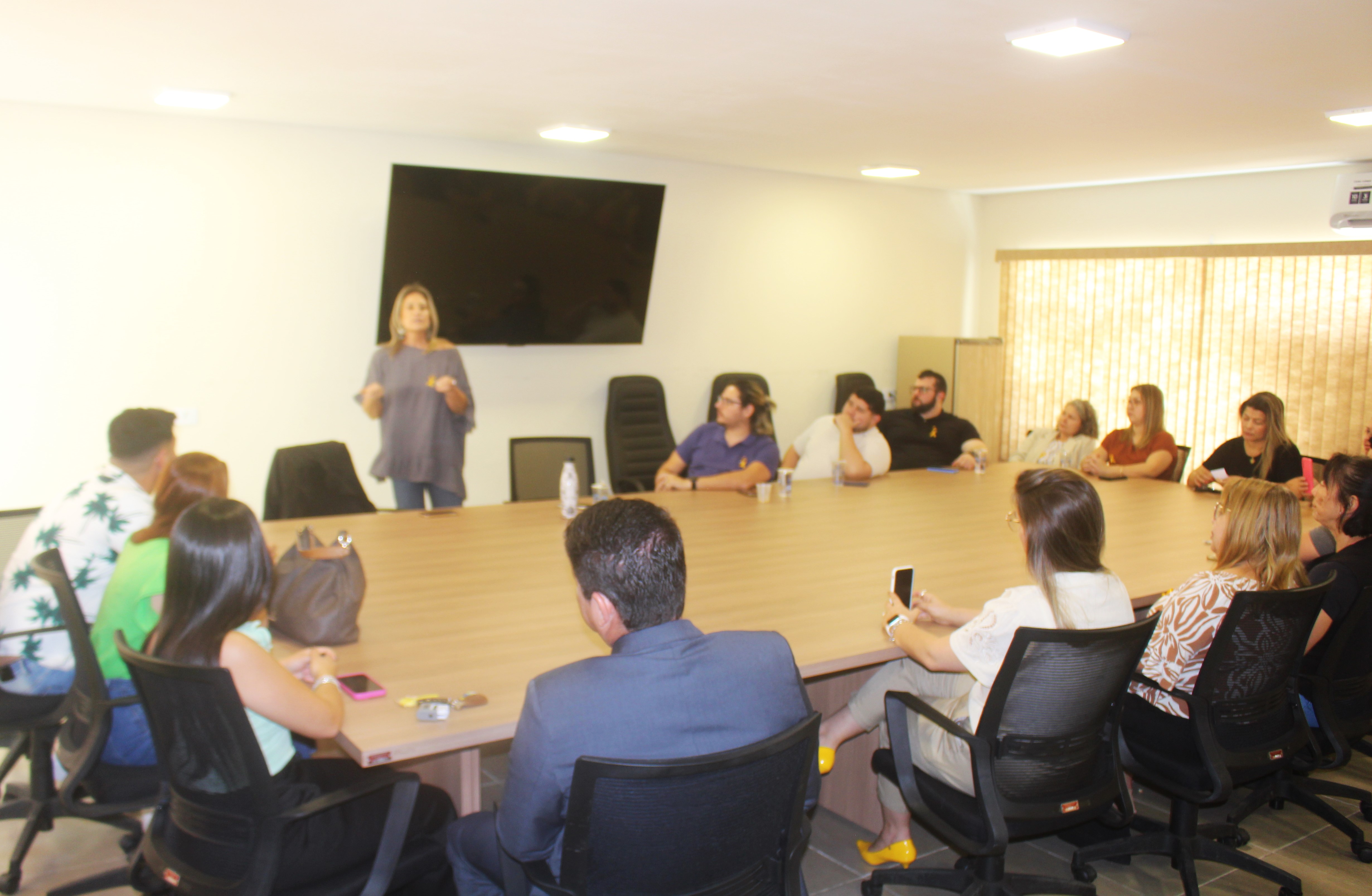 Encontro “Setembro Amarelo”, na Câmara de Ibiúna, debateu saúde mental e importância da prevenção ao suicídio 