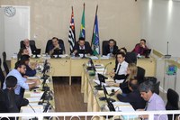 Maioria rejeita pedidos de abertura de processo que poderia levar à cassação do prefeito 