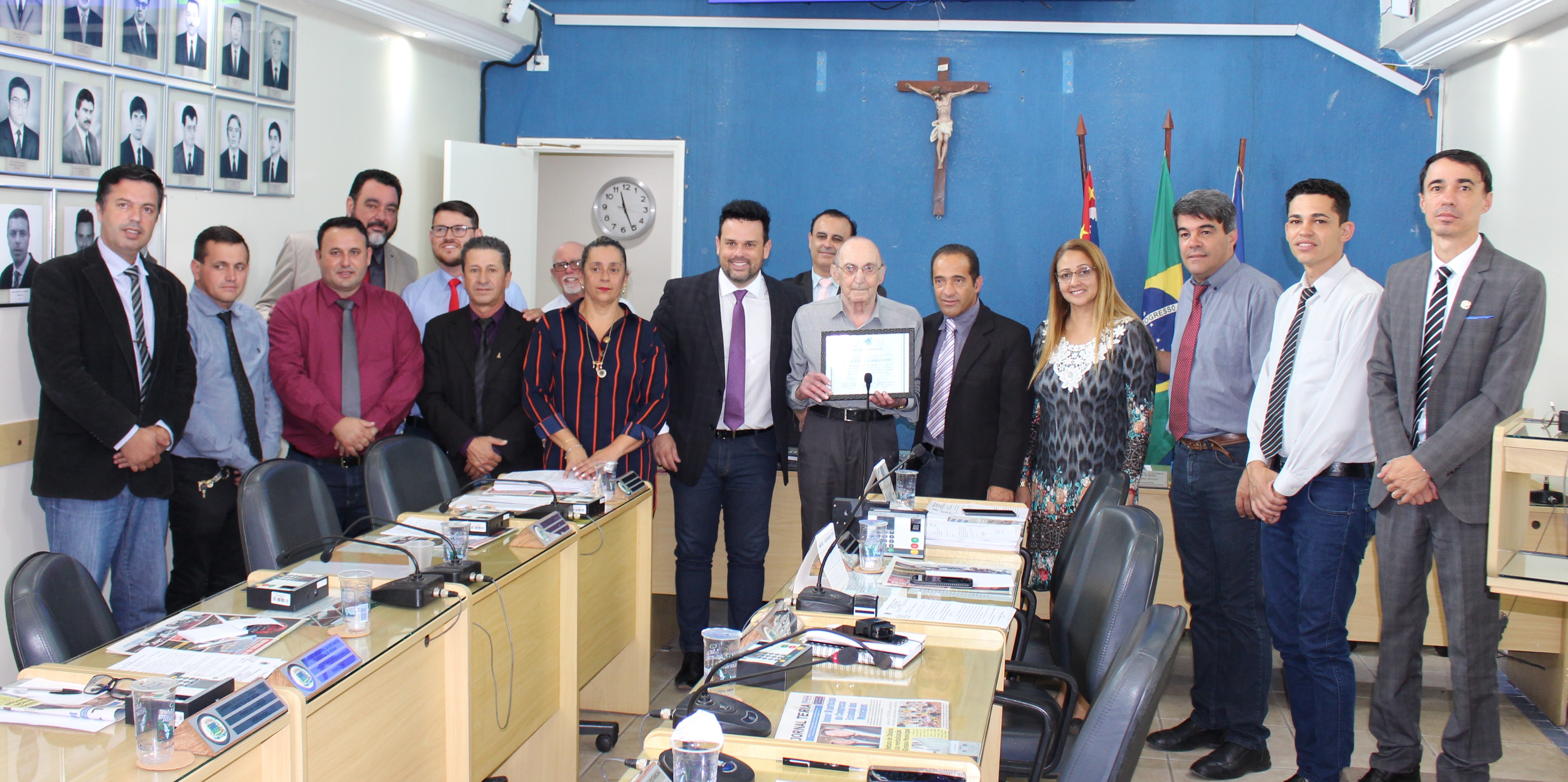 Médico recebe Moção de Aplausos por brilhante atuação profissional em Ibiúna