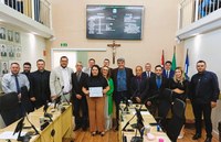 Profissional da fisioterapia ganha Moção de Aplausos 