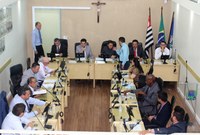 Recuperação de estradas e melhoria na iluminação pública são pautas da Sessão Legislativa