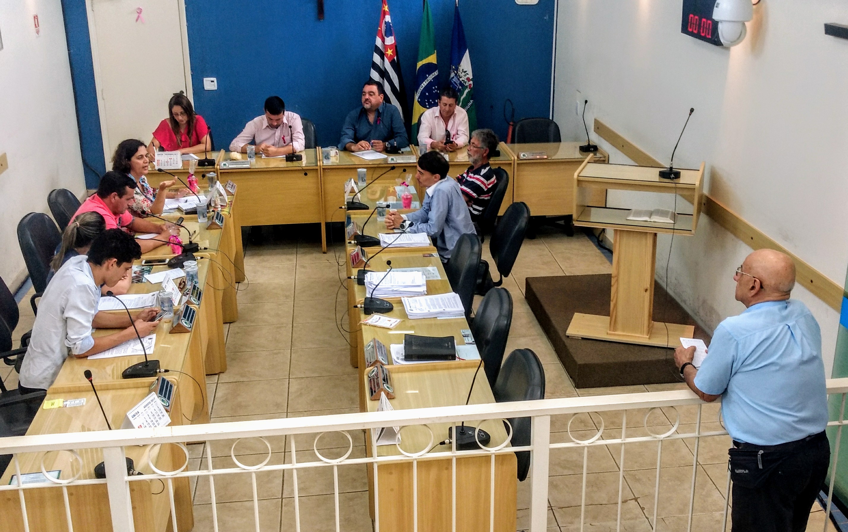 Vereadores se mobilizam por melhorias no fornecimento de telefonia e de internet
